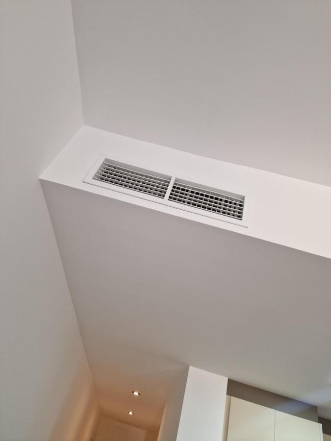 Estudio En Centro De Alicante Apartman Kültér fotó