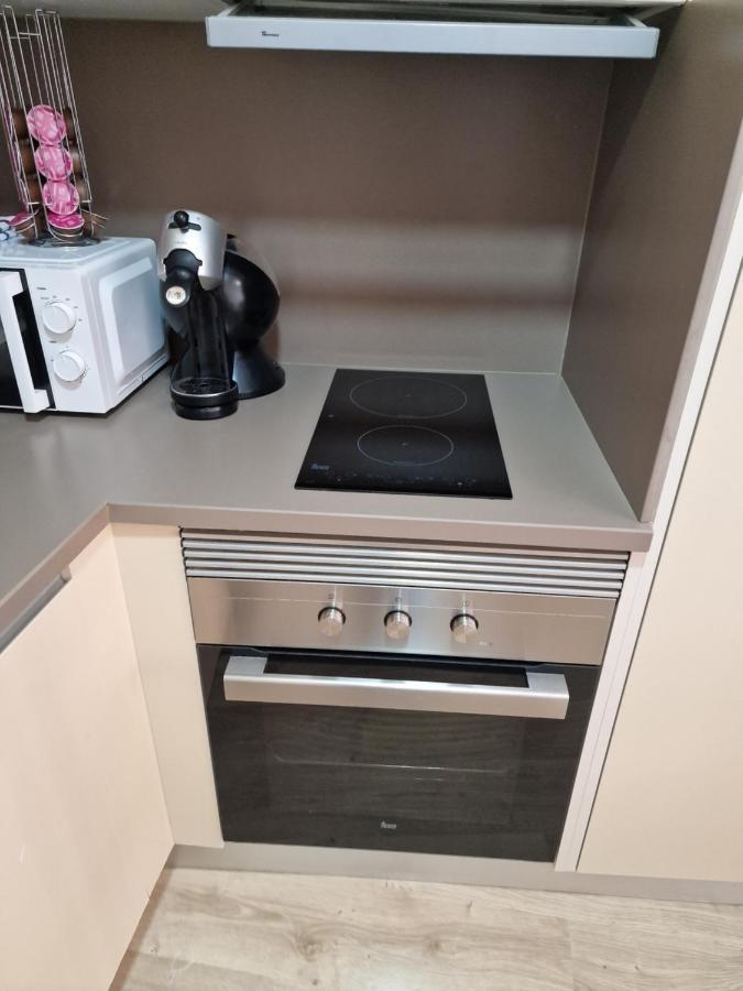 Estudio En Centro De Alicante Apartman Kültér fotó